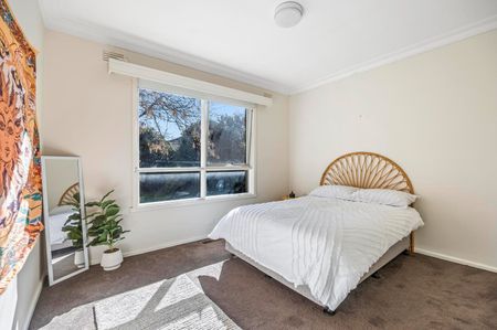 Spacious & Convenient Family Home in Alfredton - Photo 2