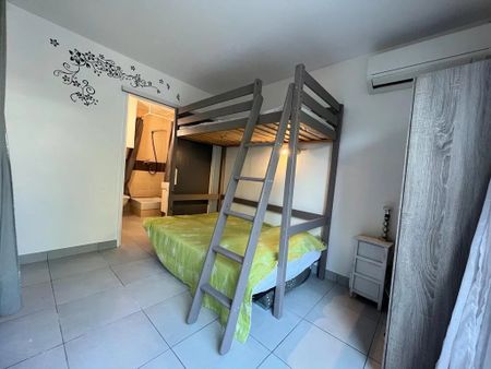Location Appartement 1 pièce 28m² LA CIOTAT 13600 - Photo 2
