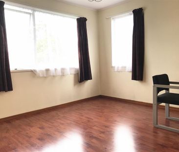 Comfortable and Affordable! - Photo 1