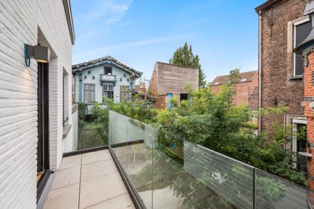 Gerenoveerd 2-slaapkamer appartement in hartje Temse - Photo 3