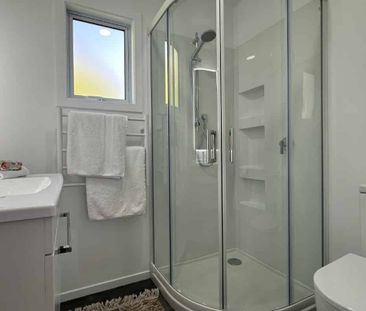 Modernised Standalone Townhouse - Photo 5