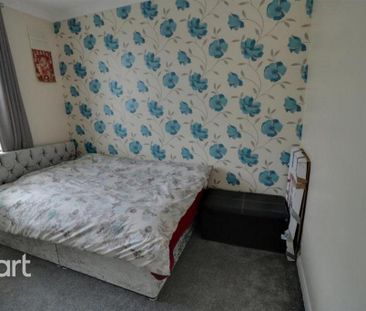 3 bedroom terraced house to rent - Photo 6