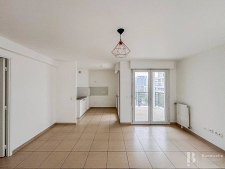 Rental Apartment Suresnes - Photo 2