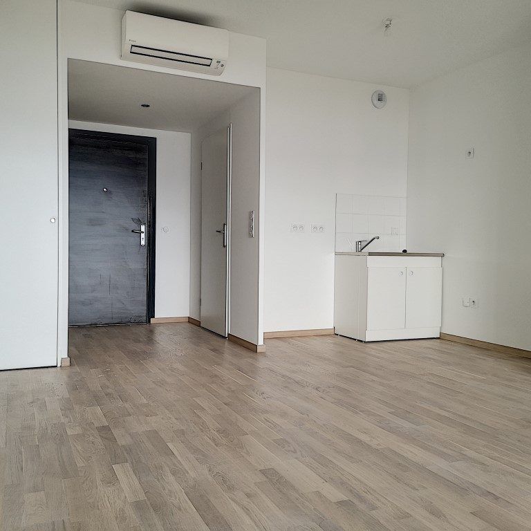 Location Appartement 2 pièces 45m² AJACCIO 20090 - Photo 1