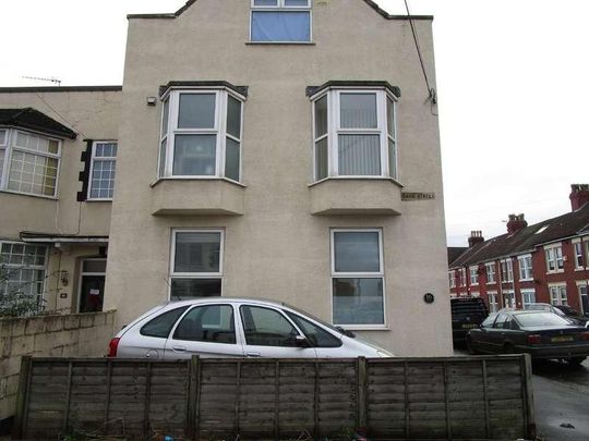 Davis Street, Avonmouth, Bristol, BS11 - Photo 1