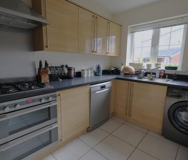 3 bedroom link detached house to rent - Photo 1