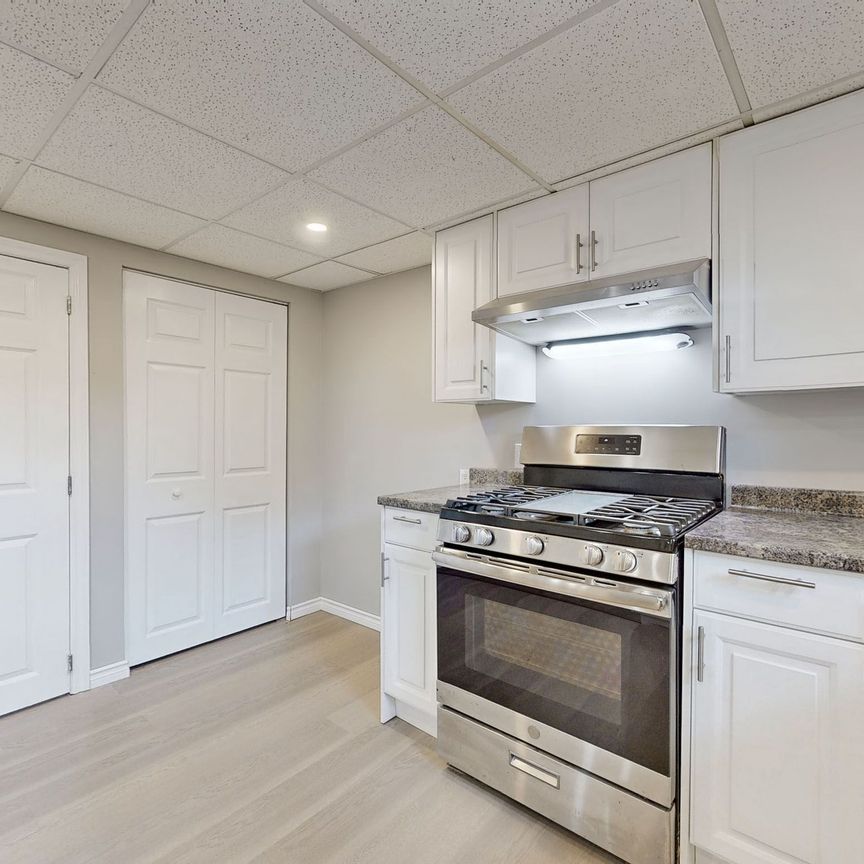 For Lease - 127 Moffatt Street Unit# Bsmt, St. Catharines, Ontario - Photo 1