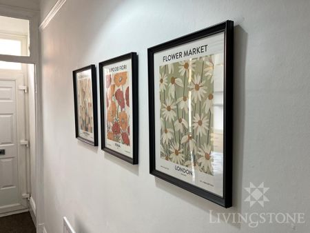 4 bedroom terraced house to rent - Photo 5