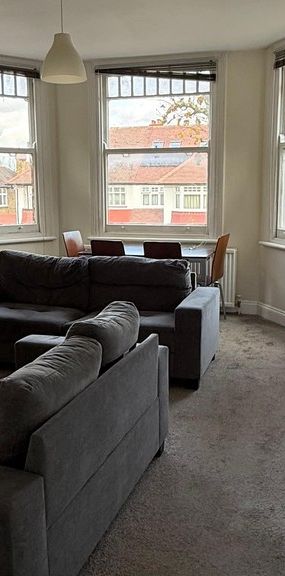 Anson Road, London, NW2 - Photo 1