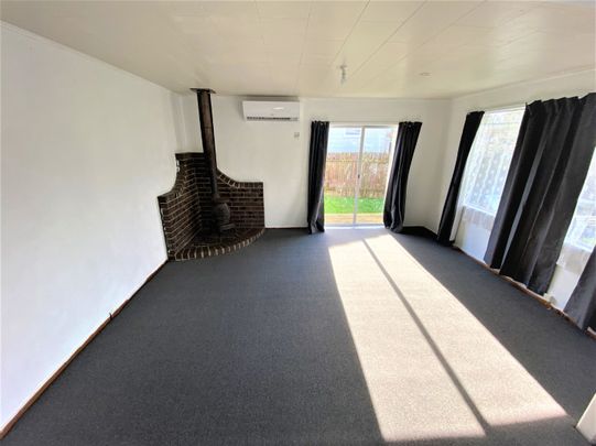 MANUREWA, 3 BEDROOMS - Photo 1