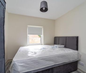 2 Meadowbank Street, Belfast, BT9 7FG - Photo 3