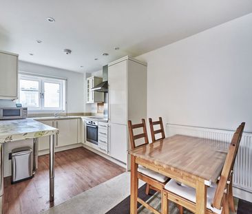 Available part-furnished from 05/06/2026 - Photo 5