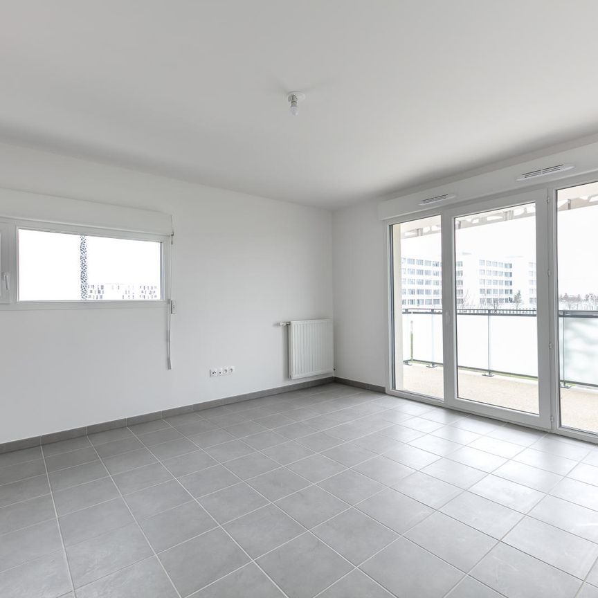 location Appartement F4 DE 78.45m² À BLAGNAC - Photo 1