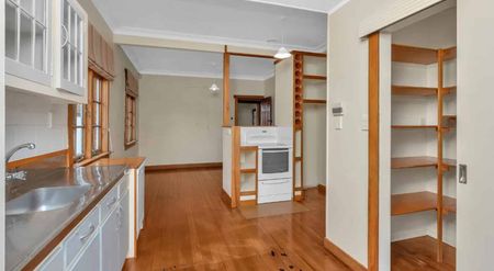 Kensington cutie - Photo 3