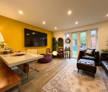 4 bed terraced house to rent in Whitethorn, Shinfield, Reading, Ber... - Photo 3