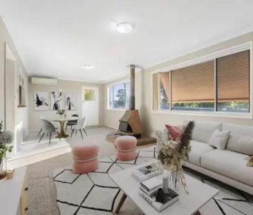 Generous Family Home with Poolside Entertaining in Prime Location - Photo 4