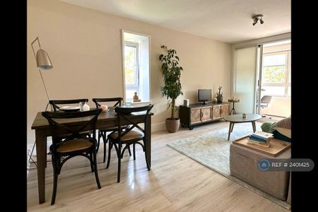 1 bedroom flat to rent - Photo 3