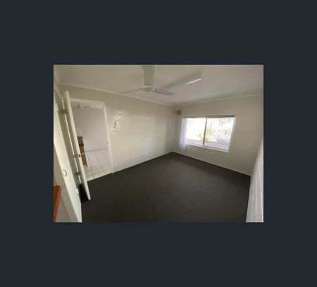 2/12 Ellena Street, Maryborough, Qld 4650 - Photo 2