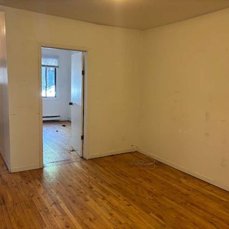 6,5 à louer en juillet pt st charles Montreal - Photo 4