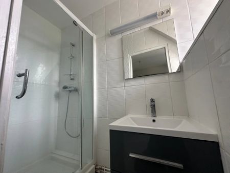 Location Appartement 3 pièces à Saint-Quentin - Photo 5