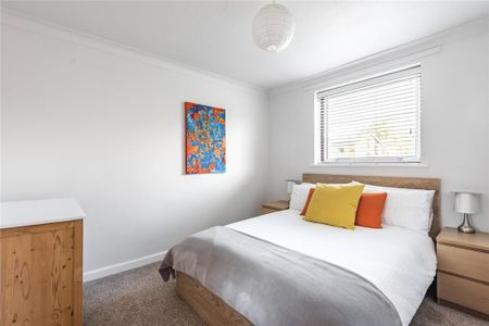 4 bedroom detached house to rent - Photo 5