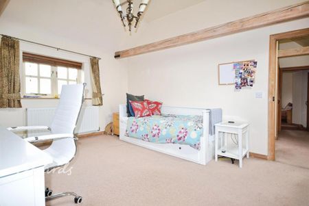 2 bedroom detached house to rent - Photo 3