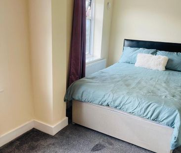 1 bedroom in a house share to rent - Photo 5