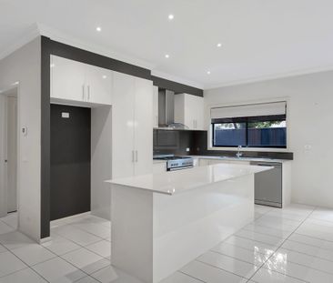 4 Sabina Road, Officer VIC 3809 - House For Rent | Domain - Photo 5