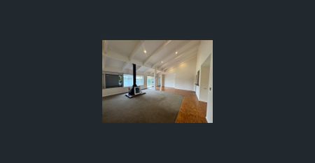 Waterfront Elegance in Broadbeach Waters - Garden maintenance included - Photo 5