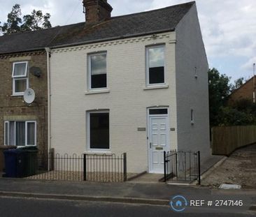 3 bedroom end of terrace house to rent - Photo 2