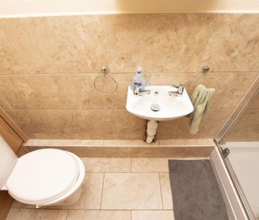 6 bedroom house to rent - Photo 5