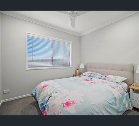 16 Orkney Street, Spring Mountain, Qld 4300 - Photo 3