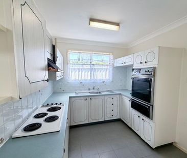 1 Bedroom Granny Flat located in a fantastic location - Photo 3