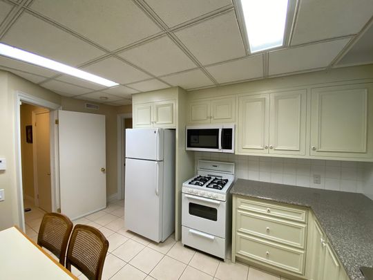 For Lease - 98 Westmoreland Avenue Unit# Bsmt, Toronto, Ontario - Photo 1