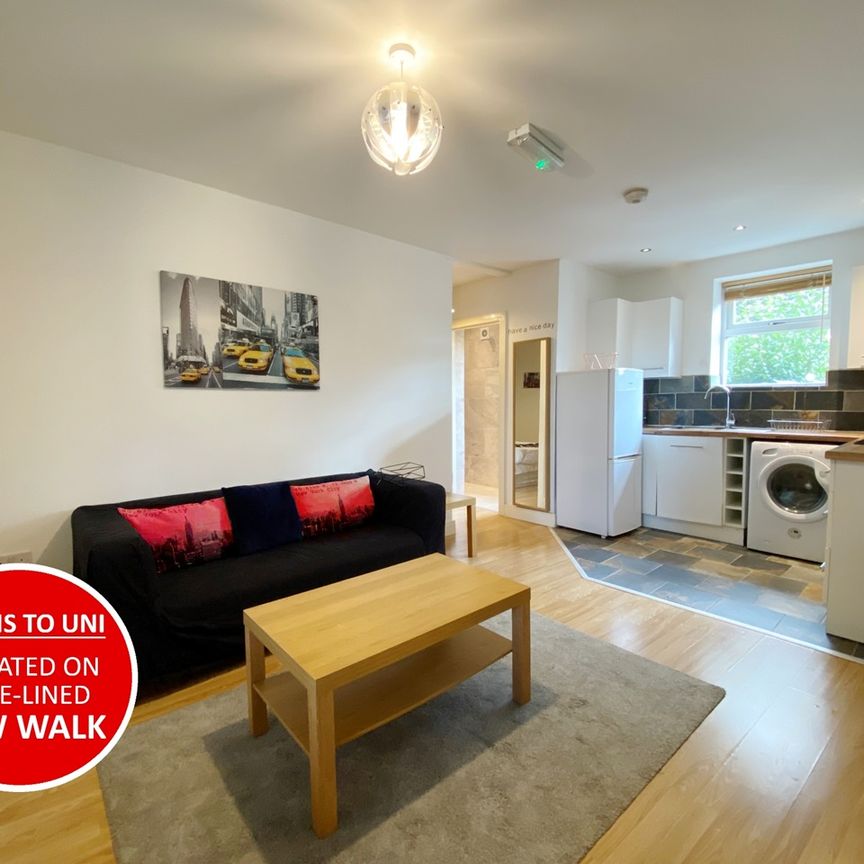 2 Bed Flat, New Walk, LE1 - Photo 1