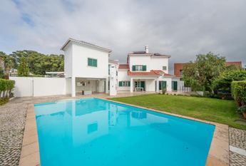 4 Bedroom House with swimming pool, Quinta da Beloura, Sintra