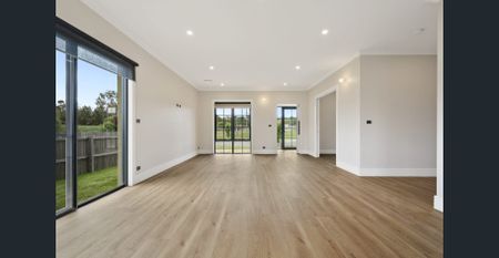 Luxury Living in a Newly Built Millthorpe Home - Photo 2