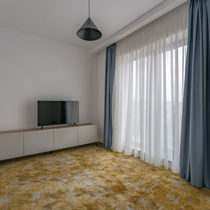 Apartament 3 camere cu vedere panoramică spre centrul vechi Brașov - Photo 1