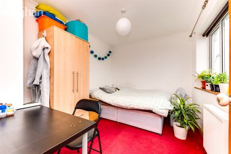 5 bedroom house to rent - Photo 4