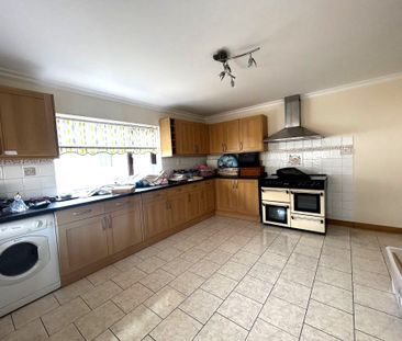 Y Llwyn, Coedcae, Llanelli, SA15 1JT - Photo 5