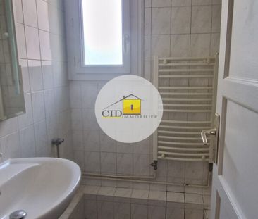 Location Appartement 3 pièces 46m² ST PRIEST 69800 - Photo 4
