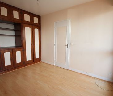Location Appartement 2 pièces 53m² DECIZE 58300 - Photo 2