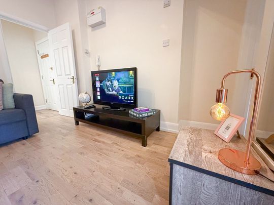 1 Bed Flat, Blackstock Road, N4 - Photo 1