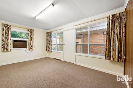 27 Fairleys Road, Rostrevor. - Photo 5