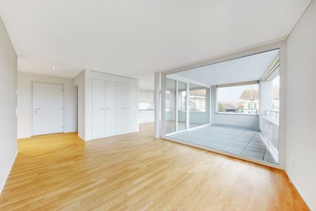 MODERNE WOHNUNG IM ZENTRUM - ERSTE MONATSMIETE MIETZINSFREI - Foto 4