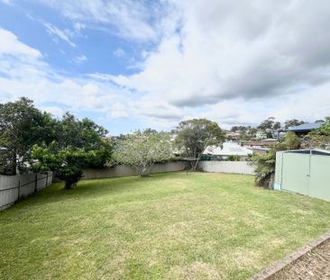 The Essence of Coastal Family Living - Photo 6