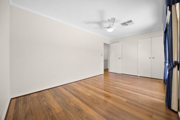 40 Allerton Way, BOORAGOON WA 6154 - Photo 1