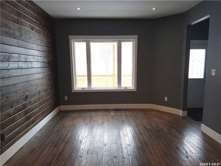 2248 HALIFAX 3 BEDROOM - Photo 2