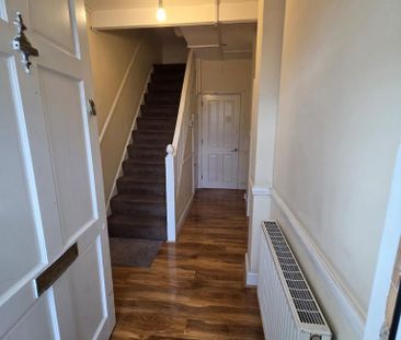 1 bedroom in a house share to rent - Photo 6