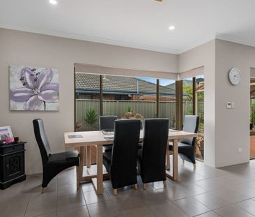 ENTERTAINERS DELIGHT - AVAILABLE NOW! WATCH FOR THE HOME OPEN TIMES - Photo 3